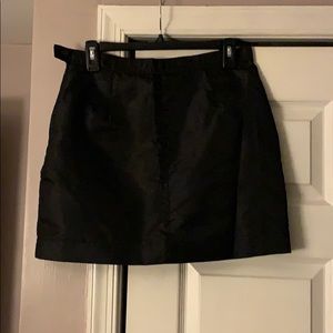 4/$20 GAP Black Nylon mini skirt size 10 New